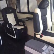 商務(wù)車改裝與會(huì)展服務(wù)的創(chuàng)新融合 力諾汽車改裝的卓越之道